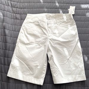 NWT Cleo fitted shorts